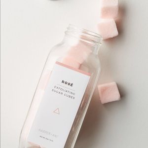 ✨SOLD✨HARPER + ARI // Exfoliating Sugar Cubes